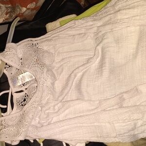 Women white shirt time and tru